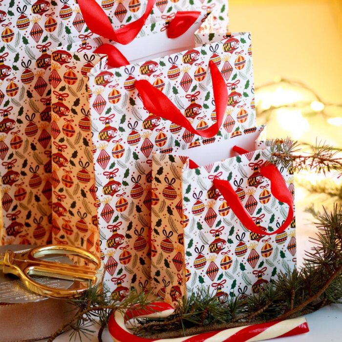 GIFT-BAG.jpg GIFT-BAG.jpg